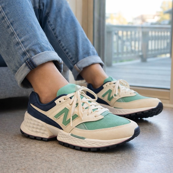 FIGS x New Balance 5740 Sneakers | Limited Edition | Worn Once - Picture 3 of 7